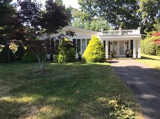 57 Fenwood Grove Rd, Old Saybrook, CT 06475