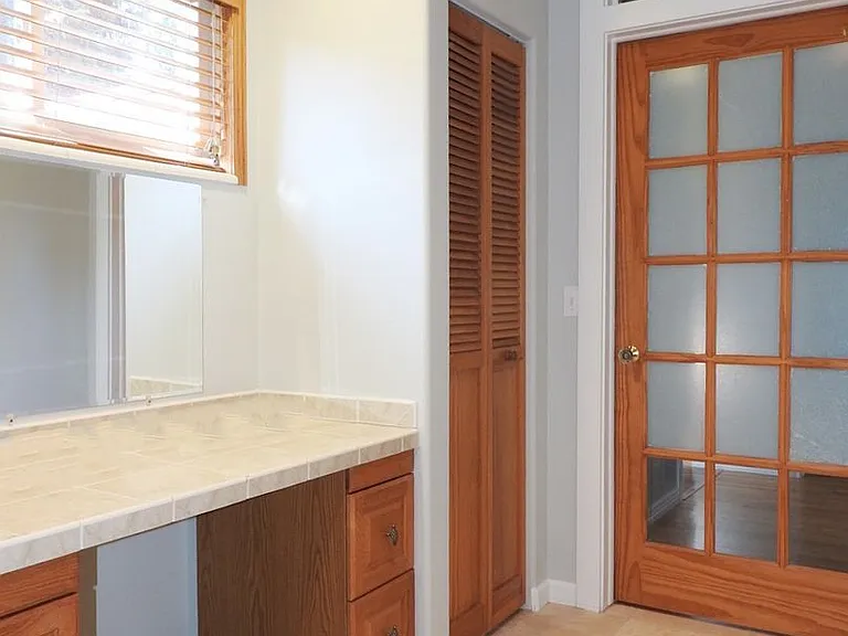 760 Oneida St — Photo 13
