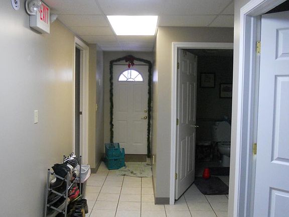 Hallway and door to the courtyard