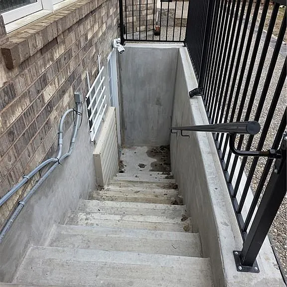 24 Chase Cres #BASEMENT — Photo 4