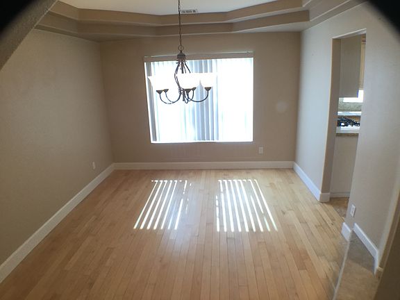 5th image of 9655 Summer Cypress St
