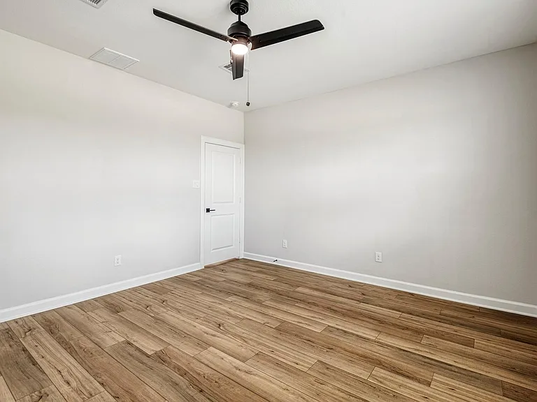 15761 Bayberry Trace Dr — Photo 13