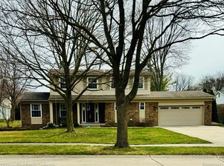 4148 Wentworth Dr, Troy, MI