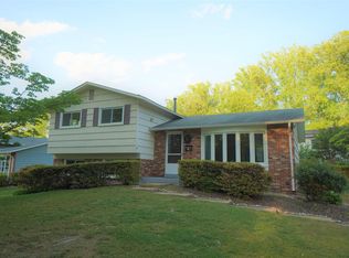 7566 Kingman Dr, Annandale, VA 22003
