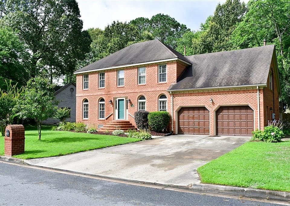 1st image of 804 Forest Lakes Cir