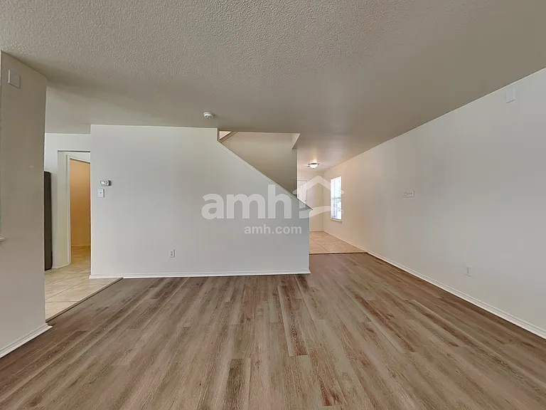 10624 Cochron Dr — Photo 7