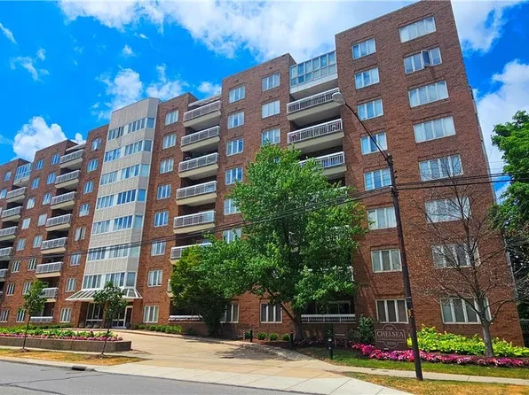 Chelsea Condos