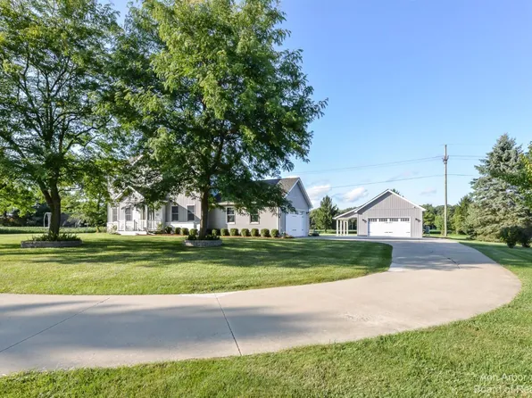 11654 Island Lake Rd, Dexter, MI 48130