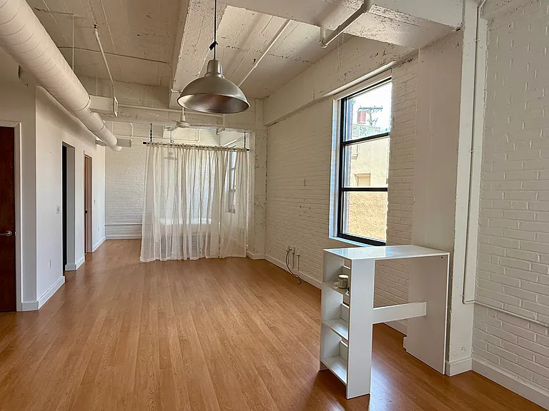 1503 Central Ave NW #110 — Photo 8