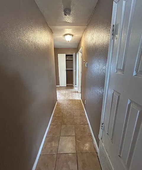 510 S Fir Ave — Photo 2