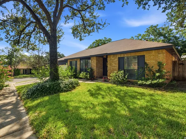 7867 LARK RDG, San Antonio, TX 78250