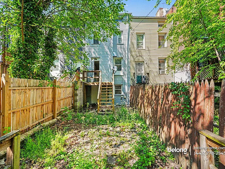 1111 W Lombard St — Photo 20