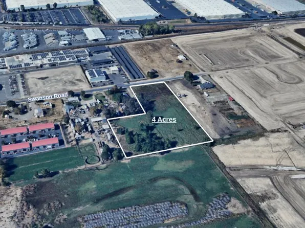 232 Swanson Rd, Manteca, CA 95337