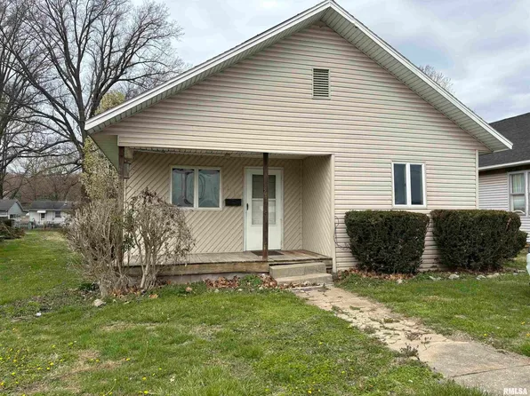1117 N Park Ave, Herrin, IL 62948