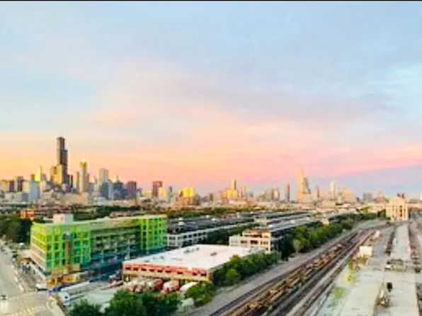 (undisclosed Address), Chicago, IL 60608