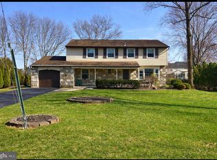 36 Devon Rd, Churchville, PA 18966