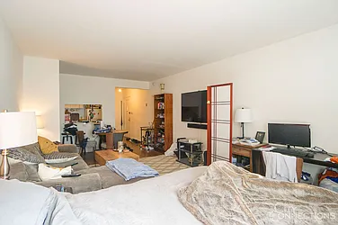 Rented by City Connections Realty