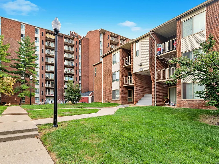 Aspen at Lake Trail — Photo 33