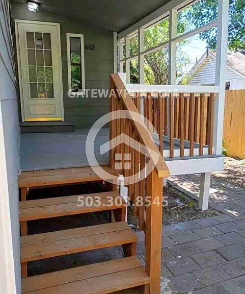 662 Monmouth St — Photo 6