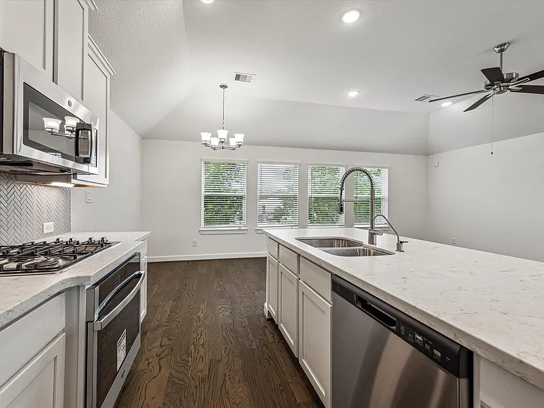1906 Honey Mound Dr — Photo 10