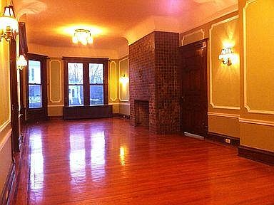 4th image of 1723 Linwood Ave