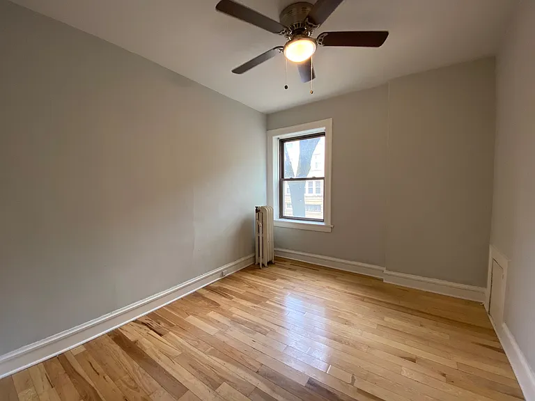 7434 N Seeley Ave #1N — Photo 10