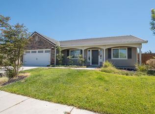 1547 Atlantic Ave, Lemoore, CA 93245