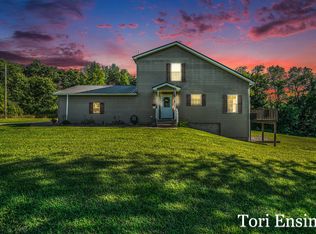 8093 Newcomb Rd, Lakeview, MI 48850