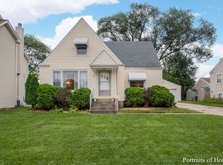 841 S Fairfield Ave, Lombard, IL 60148