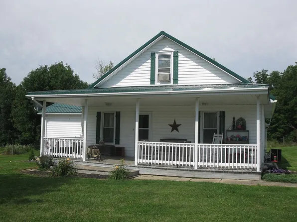 558 S Epperson Rd, Veedersburg, IN 47987