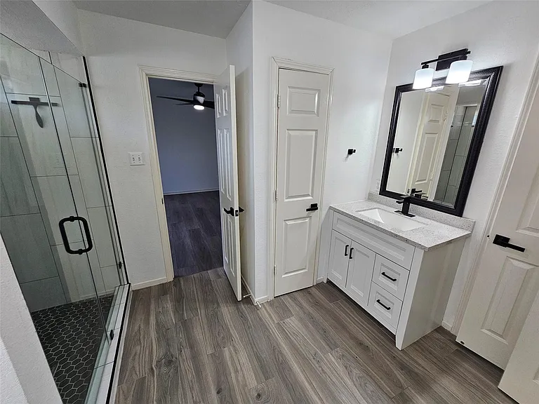 3709 Pinehurst Dr — Photo 33