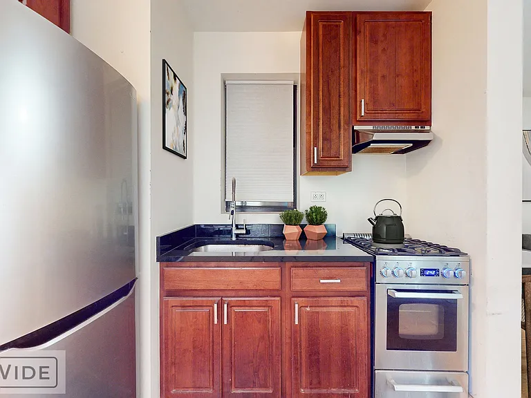 54 W 106th St #3B — Photo 3