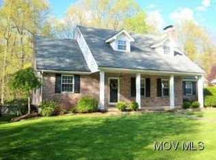 1017 51st St, Vienna, WV 26105