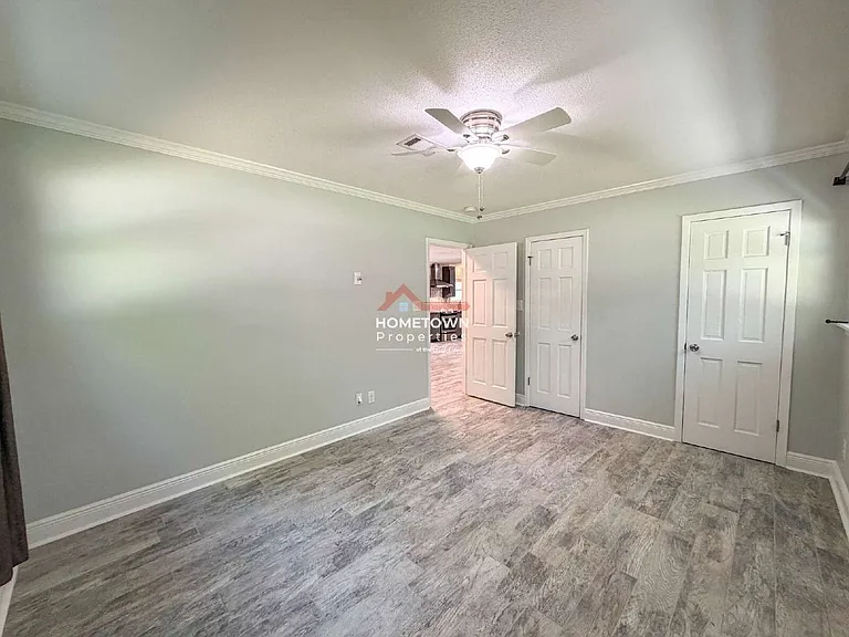 220 Cordoba St — Photo 30