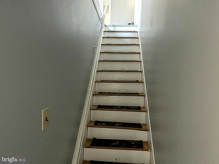 62 Washington Ave — Photo 6