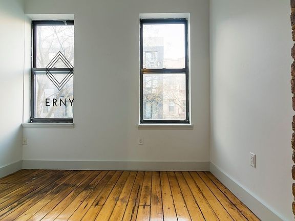 4th image of 128 Boerum St #209