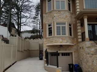 529 Durant Ave #2, Staten Island, NY 10308