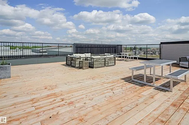 1506 Tamarack Blvd NW — Photo 13