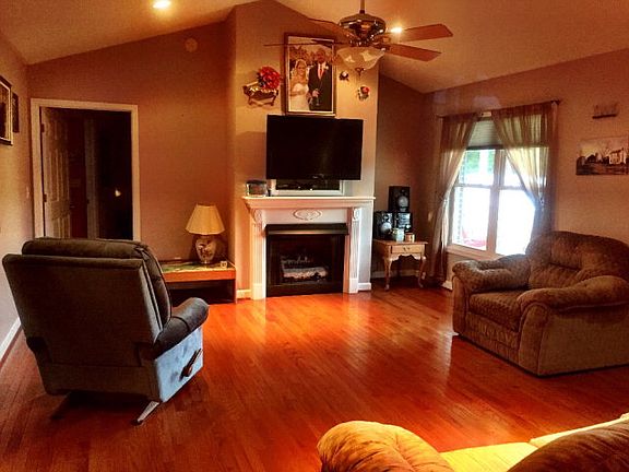 2nd image of 135 Lexi Dr
