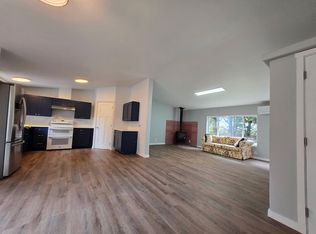 1990 Beachwood Dr #1, Freeland, WA 98249