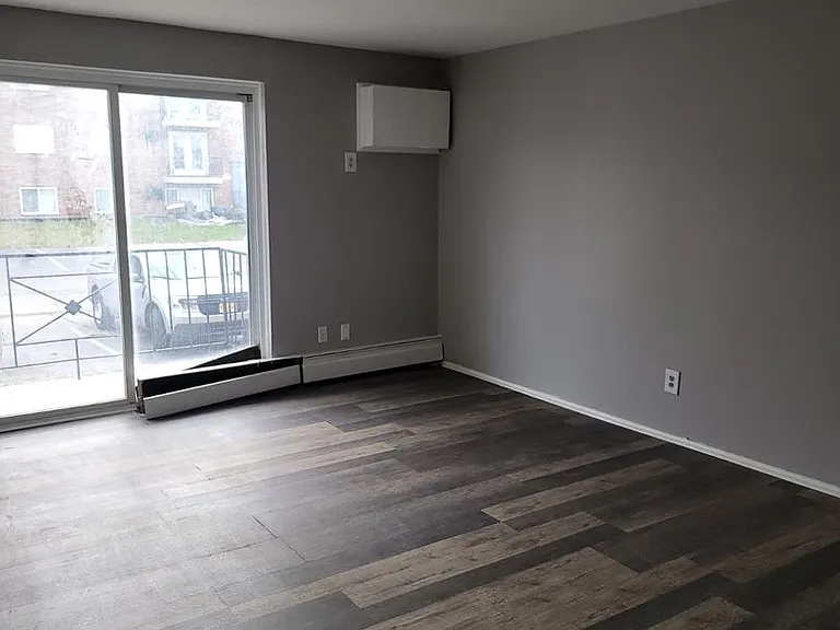 13420 Euclid Ave — Photo 54