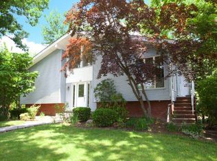 650 Summit St, Englewood Cliffs, NJ 07632