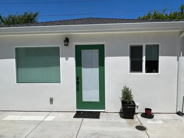 5819 O St, Sacramento, CA 95819