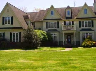 870 S Penn Oak Rd, Lower Gwynedd, PA 19002