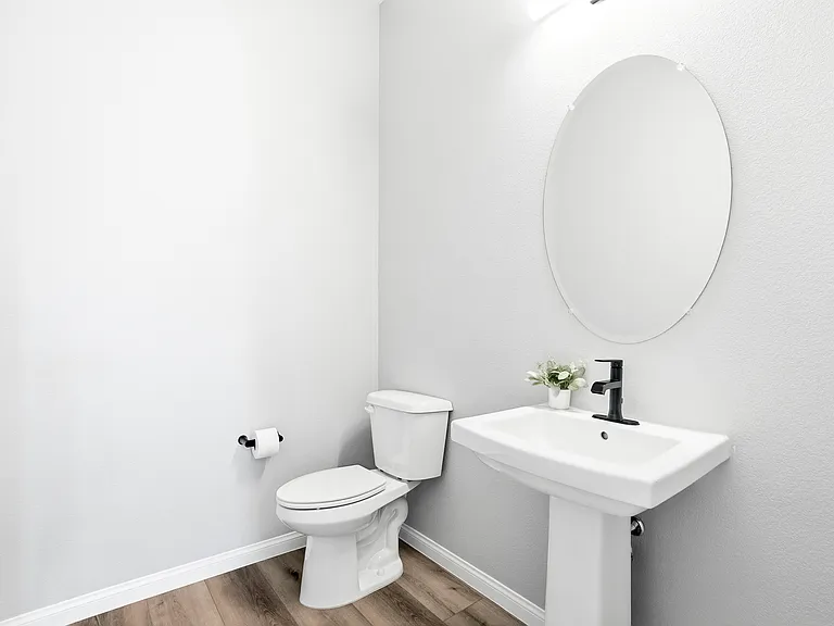 6323 Zephyr Ct — Photo 24