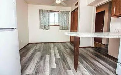 9201 Kennedy Ave #1A — Photo 5