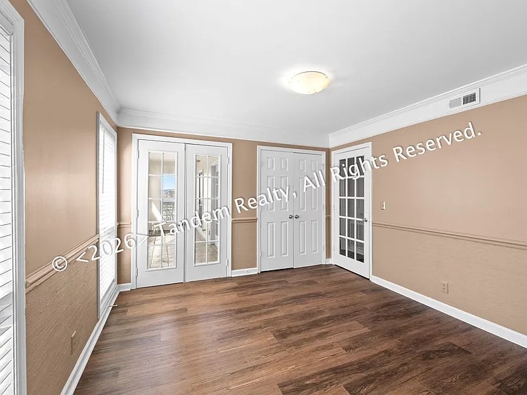 937 Russell St Apt 10 (12)_07222026