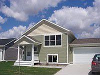 1st image of 330 Autumn Hills Pl NE