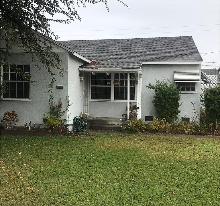 1st image of 10827 Rose Dr