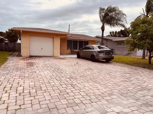 3750 NE 17th Avenue, Pompano Beach, FL 33064